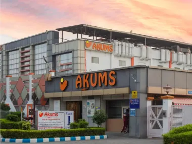 Akums Drugs: Q1 Net Profit Rs 60 Cr, नई Facilities में Rs 265 Cr की योजना
