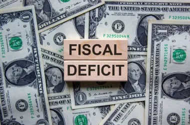 पहले 4 महीनों में भारत का Fiscal Deficit 17.2% पर
