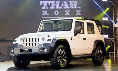 Mahindra नई Thar Roxx से Mid-Sized SUV Market में लीड चाहता है