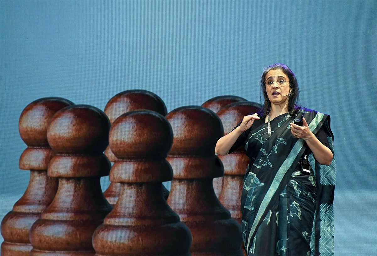 Sebi Bars Omaxe and Key Executives for Financial Irregularities