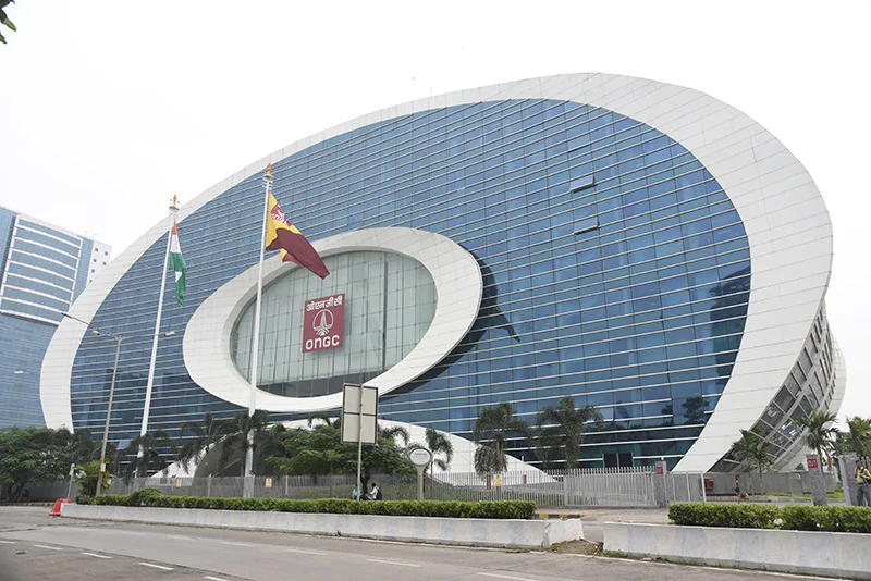 ONGC Reports 15% Drop in Q1 Net Profit